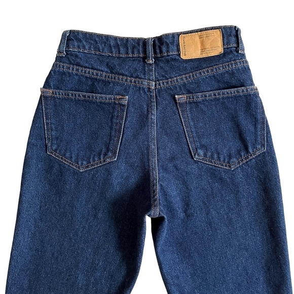 FRANK And Oak Stevie Tapered High Waisted Mom Jeans - Picture 13 of 16